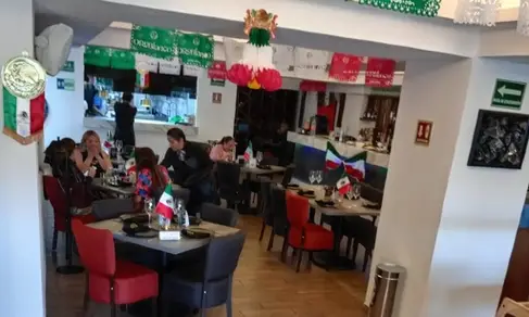 Restaurante Oro Blanco Satélite-image