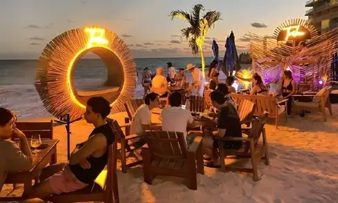 Tribu Restaurant & Beach Club Cancún-image