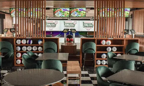 Billy Gin Bowling Alley Cancún-image
