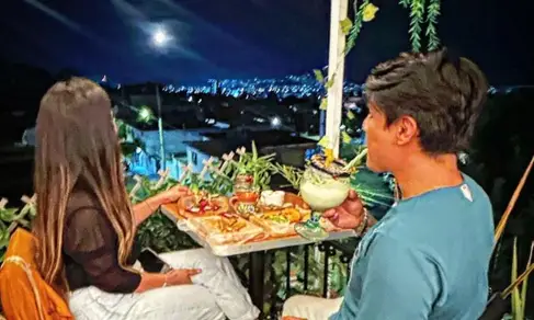 Lorenza Terraza Cuernavaca-image