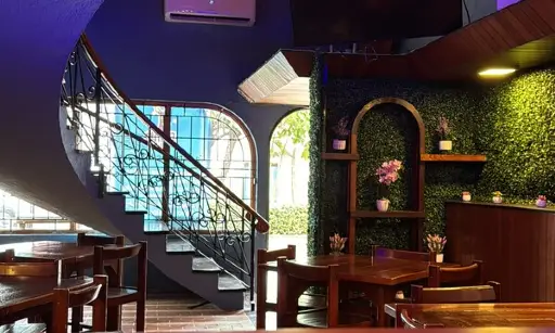 Burrito Grill Mocambo