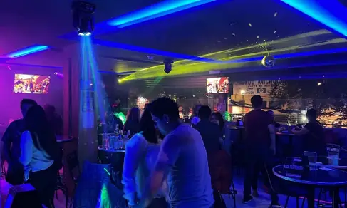 ICE CLUB Karaoke Acoxpa-image