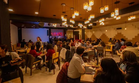 Bisonte Plaza de Armas-image