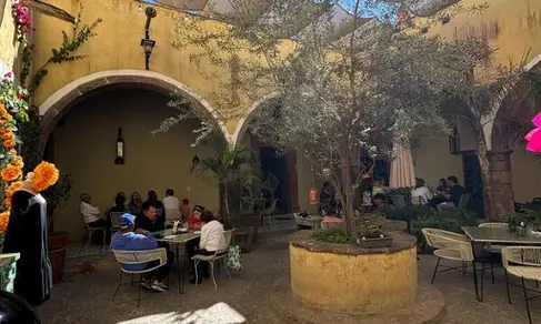 Amapola Brunch & Beer Garden SMA-image