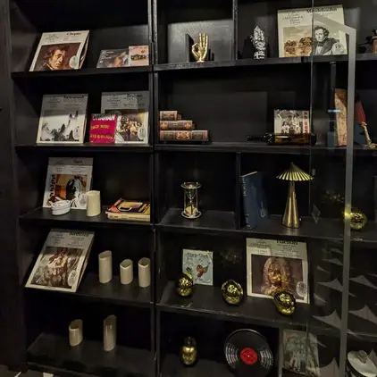 gallery