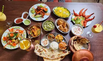 Dawat Indian Restaurant Nápoles