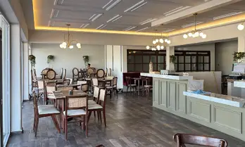 Carlota Bistró Café Suc. Caucel