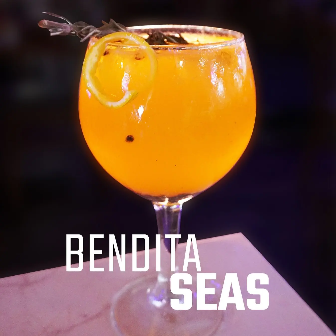 {{ $gallery[2]->id }}